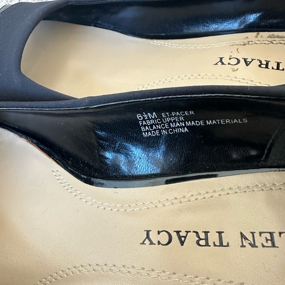 Ellen Tracy, gently worn. Size 6 1/2. Black - Picture 4 of 6